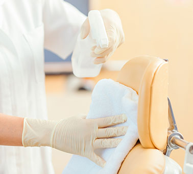 設備の清掃・消毒